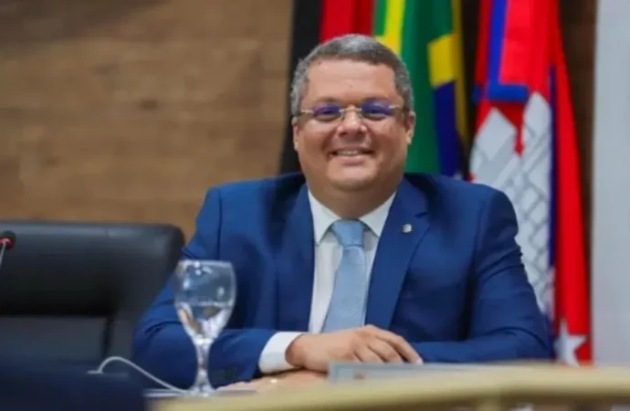 Com 52% das urnas apuradas, Edvaldo Neto lidera disputa em Cabedelo com 8.950 dos votos