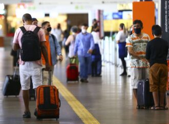 Reajuste do querosene pode elevar preço das passagens