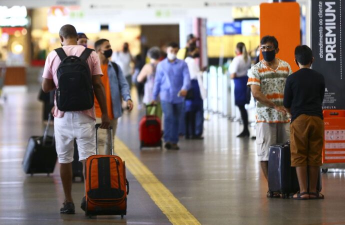 Reajuste do querosene pode elevar preço das passagens
