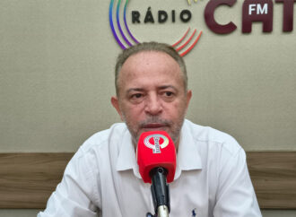 Secretário estadual critica saída de Jhony do PSB, cita Cícero e defende reeleição de Lucas