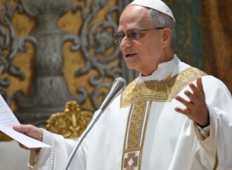 VÍDEO: Papa Leão XIV deseja “Feliz Páscoa” em português e pede paz mundial no Vaticano