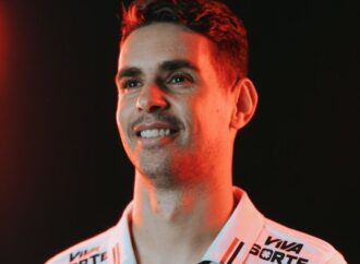 Aposentado, Oscar abre jogo sobre problema de saúde e saída do São Paulo