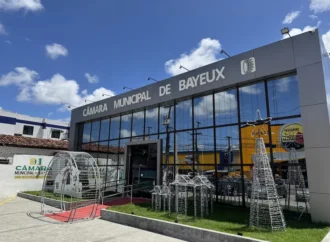 Servidores repassavam até R$ 800 de salário em esquema de ‘rachadinha’ na Câmara de Bayeux