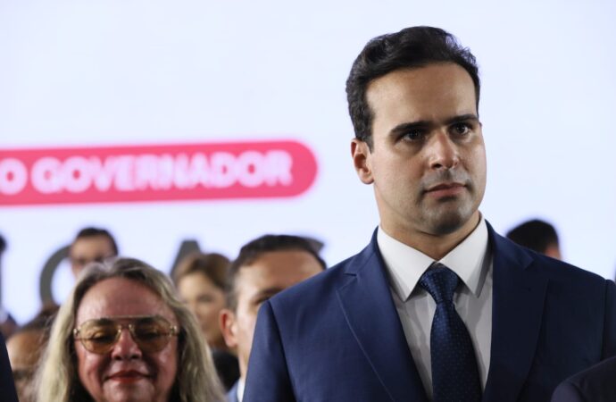 Lucas Ribeiro destaca relação com ALPB e anuncia prioridades após assumir governo da Paraíba