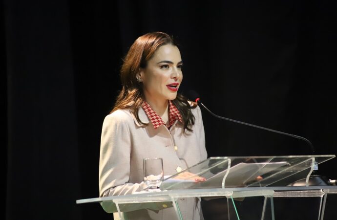 Nova delegada da Polícia Federal assume posto de agente expulso dos Estados Unidos