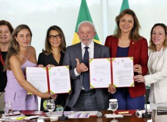 Lula sanciona pacote de leis voltadas ao combate da violência contra a mulher