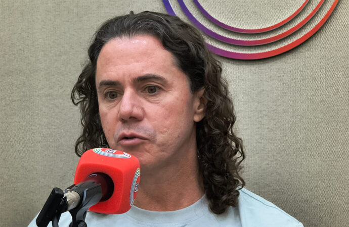 Veneziano reafirma aliança com Lula e agradece apoio do PT à reeleição ao Senado