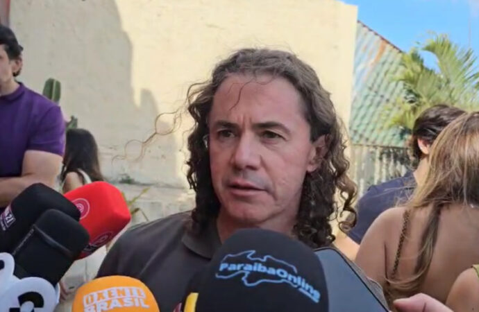 Veneziano reafirma voto a favor de indicação de Lula para o STF