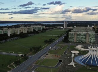 Bloqueados R$ 4,6 bilhões em emendas para cumprir regras fiscais