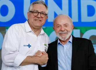 Lula sanciona lei em memória das vítimas da Covid-19