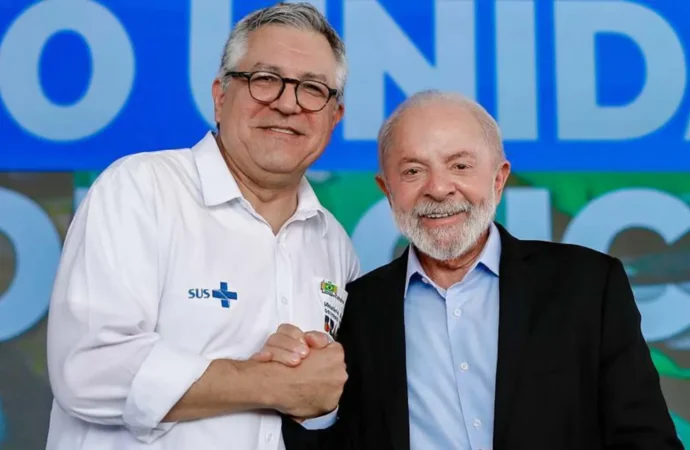 Lula sanciona lei em memória das vítimas da Covid-19