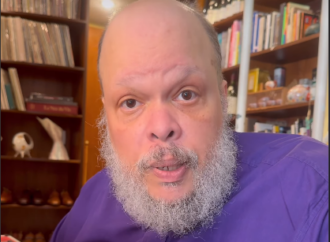 Ed Motta pede desculpas ao Nordeste após chamar garçom de “paraíba”
