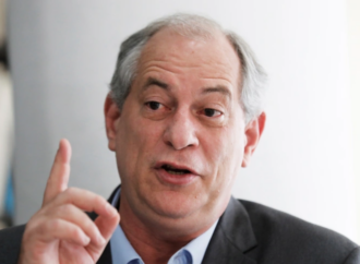 Ciro Gomes descarta candidatura à Presidência em 2026 e confirma disputa pelo Governo do Ceará