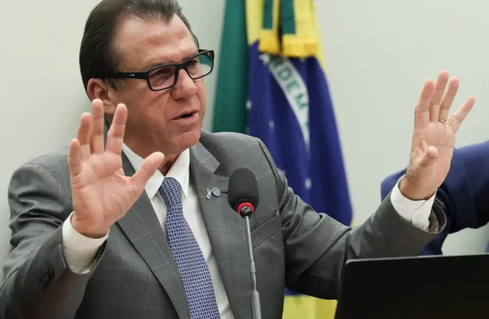 Ministério do Trabalho atualiza normas de trabalho com eletricidade