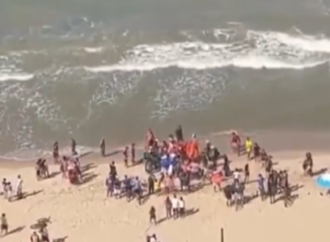 Menino de 11 anos é atacado por tubarão na Praia de Piedade, em Pernambuco