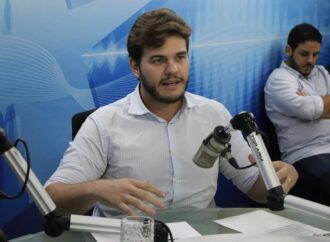 Bruno Cunha Lima mantém Juliana como opção para vice de Efraim
