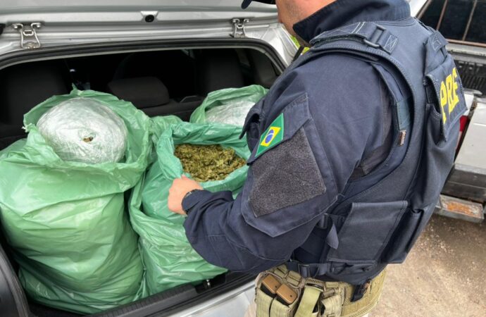 PRF apreende 25 kg de “supermaconha” após perseguição na BR-230, na Paraíba