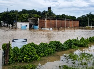 Após interrupção causada por fortes chuvas, abastecimento de água é retomado no Conde