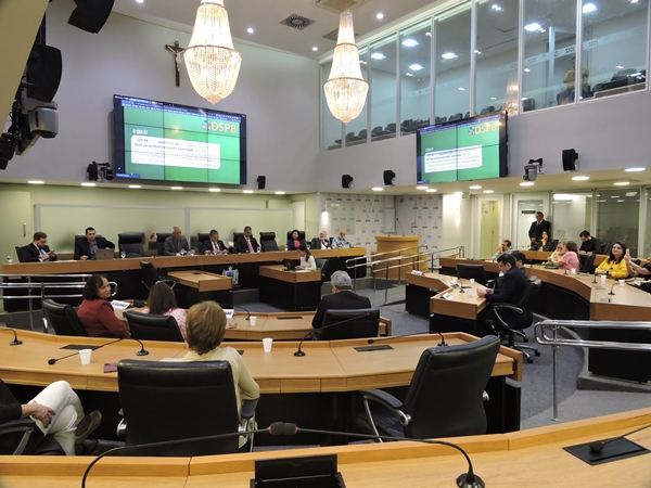 ALPB anuncia envio de recursos para ajudar vítimas das enchentes na Paraíba