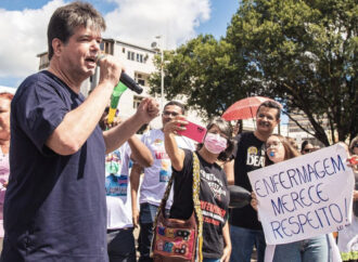 Ruy intensifica luta por reajuste anual e jornada justa da enfermagem no Dia Internacional da Categoria