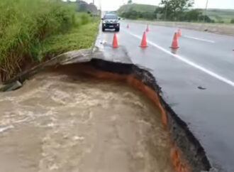 Chuvas afetam 10 trechos de rodovias na Paraíba