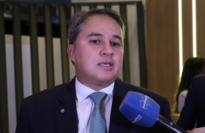 Senador destaca ações de assistência às famílias atingidas pelas chuvas na Paraíba