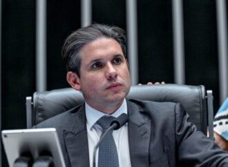 Hugo Motta defende vinda de Lula à Paraíba ainda no primeiro turno
