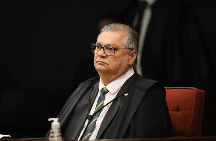 Ministro retira sigilo de decisão que autorizou operação sobre filme