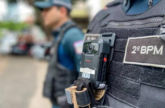 Policiais militares usarão câmeras corporais durante os festejos juninos na Paraíba
