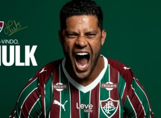 Hulk é anunciado pelo Fluminense e assina contrato até o fim de 2027