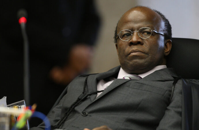 Chegada de Joaquim Barbosa provoca briga dentro de partido