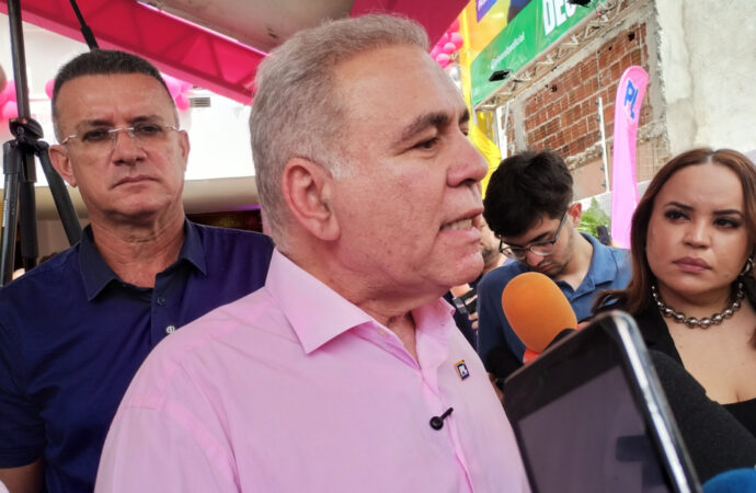 Marcelo Queiroga cutuca Veneziano e atinge Efraim Filho