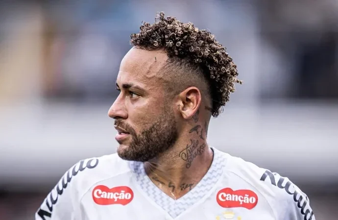 Neymar abre o jogo sobre convocação para a Copa e manda recado a Ancelotti