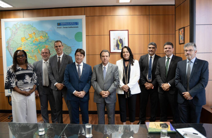 Fiepb articula reunião do setor da construção civil com o ministro do Trabalho