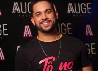 Show de Henry Freitas em João Pessoa é interrompido por suposta irregularidade ambiental