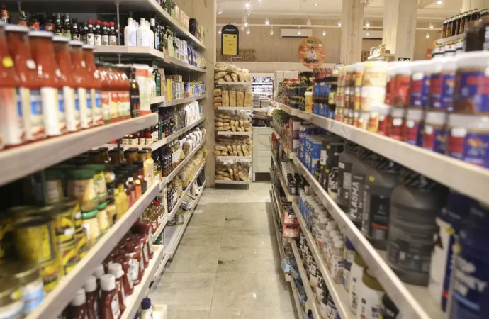 Cesta básica fica mais cara em todas as capitais no mês de abril