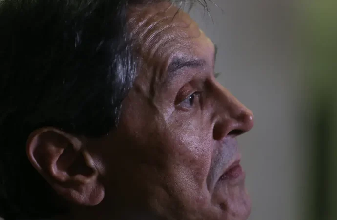 Moraes e Dino rejeitam recurso de Roberto Jefferson contra multa