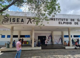 Seis profissionais da saúde são indiciados por morte de gestante e de bebê durante trabalho de parto no ISEA
