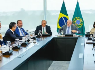 Governo prevê aumento de etanol na gasolina de 30% para até 32%