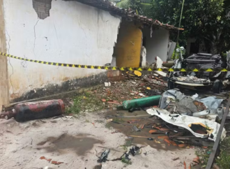 Explosão de veículo deixa homem morto na zona rural de Sapé