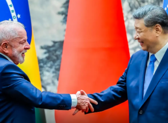 Governo Lula mira investimento chinês no setor do turismo