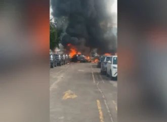 Dois helicópteros se chocam e deixam seis mortos