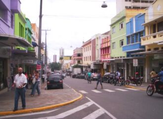 veja o que abre e o que fecha em Campina Grande