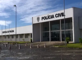 Homem é morto a tiros ao sair de festa com esposa, em João Pessoa