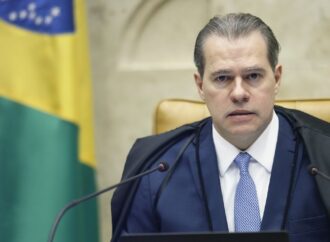 Toffoli vota para conceder 60 dias para big techs implementarem regras