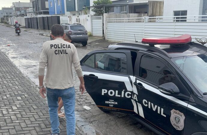 PM apreende drogas e prende duas mulheres em Santa Luzia