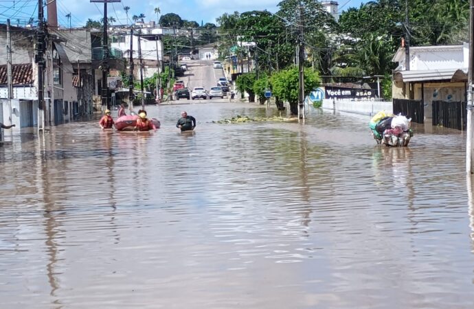 Cidades afetadas pelas chuvas na PB seguem à espera de verba federal para reconstrução, diz Famup