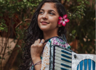 Canção ‘A Saída Perfeita’, de Lily Sanfoneira, vence 9° Festival de Música da Paraíba