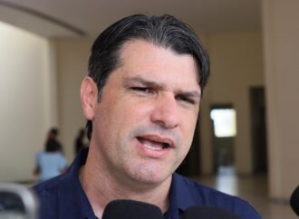 Prefeito exalta maioria e diz que não vai interferir na eleição da presidência da CMJP