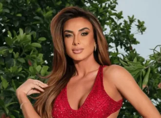Nicole Bahls descarta política e viraliza na internet